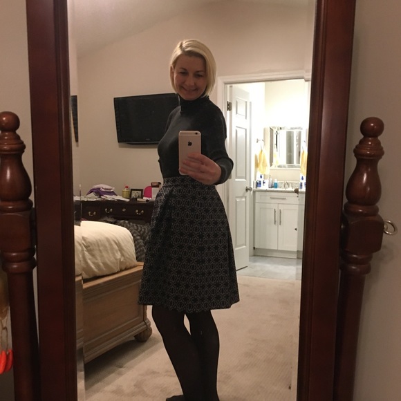 EMME Marella Cute box-pleated skirt - Picture 4 of 5